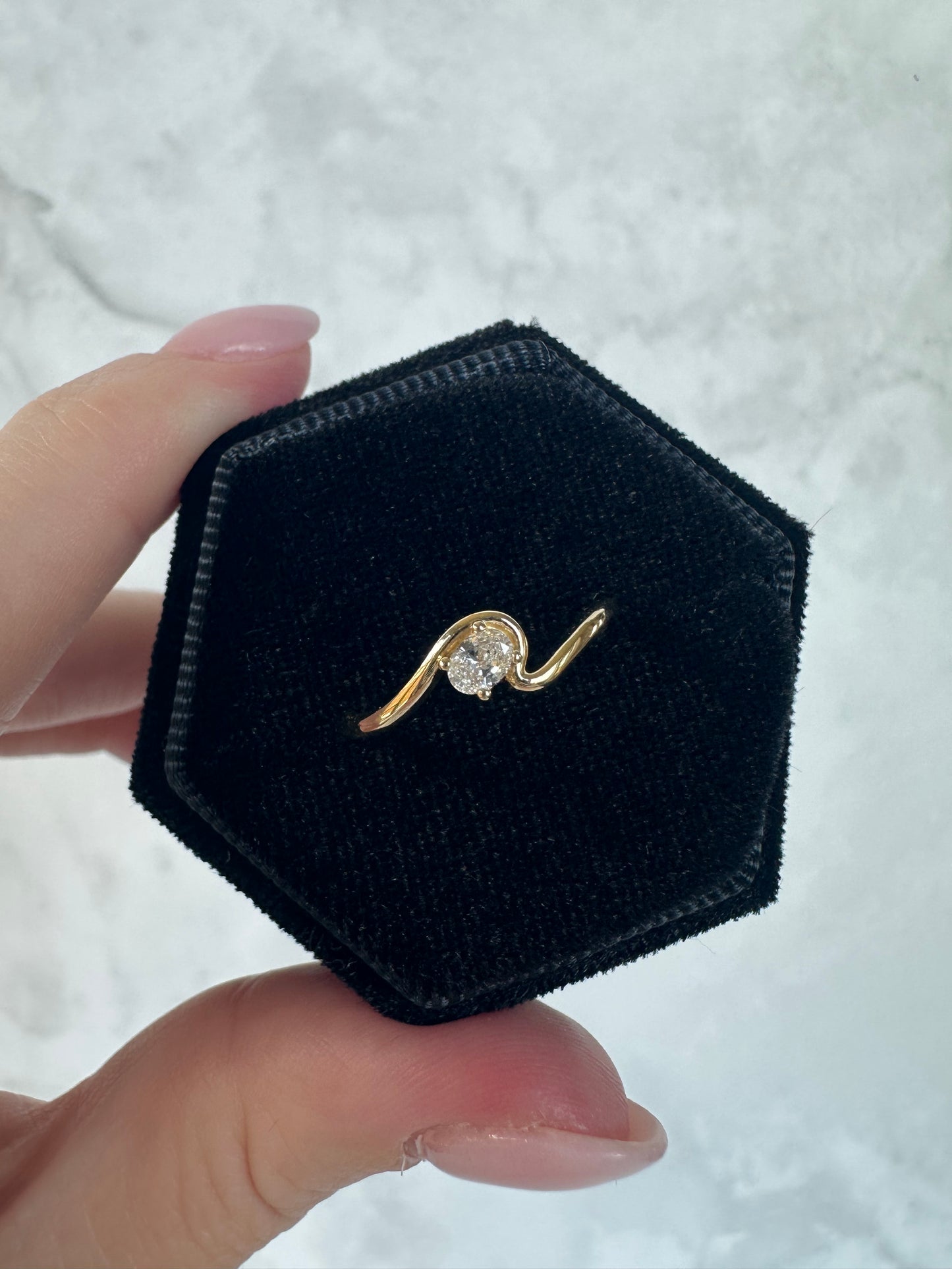 Oval Diamond Freeform Ring